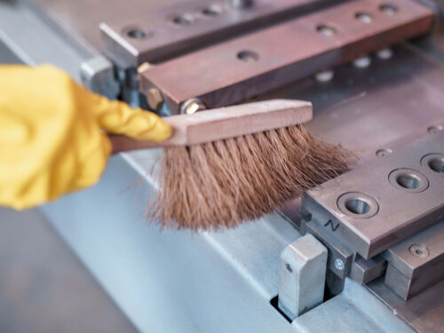 Gebäudereinigung Gummersbach 14 Industrie & Produktion